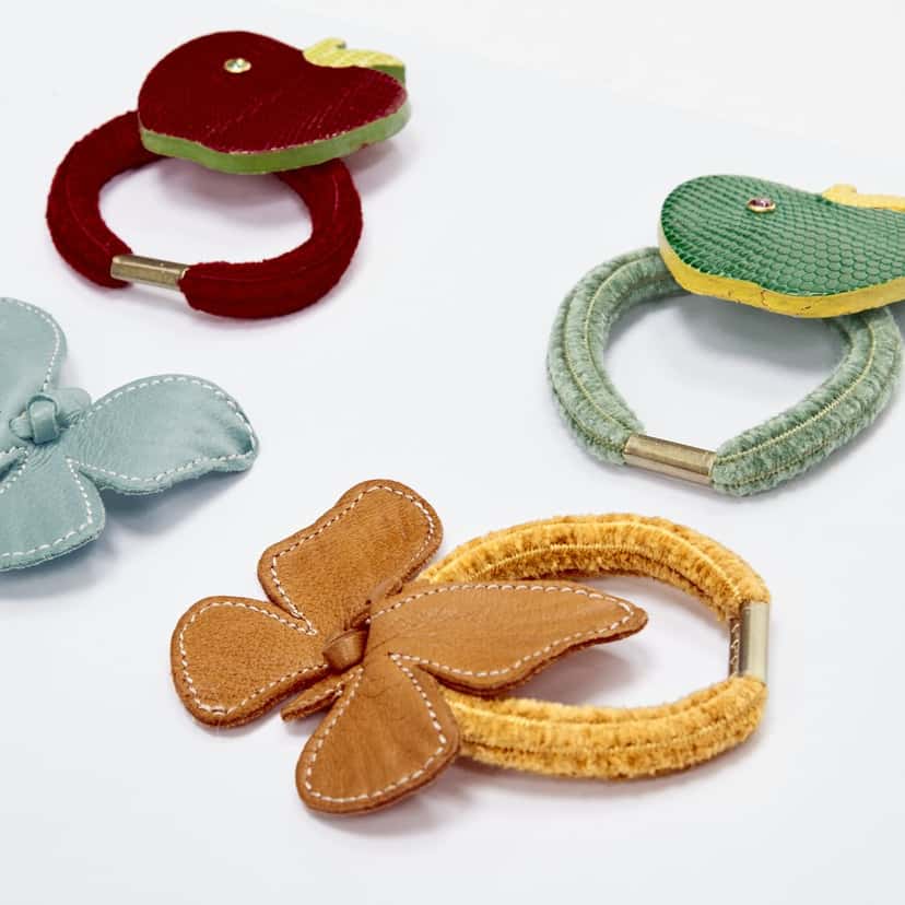 NON SIGNE / UNSIGNED Apple Butterfly Tie MultiColor Leather Very good condition - Back View