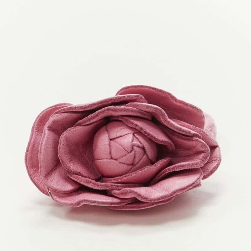 NON SIGNE / UNSIGNED Rose Fur Hair Tie MultiColor Leather Very good condition - Back View