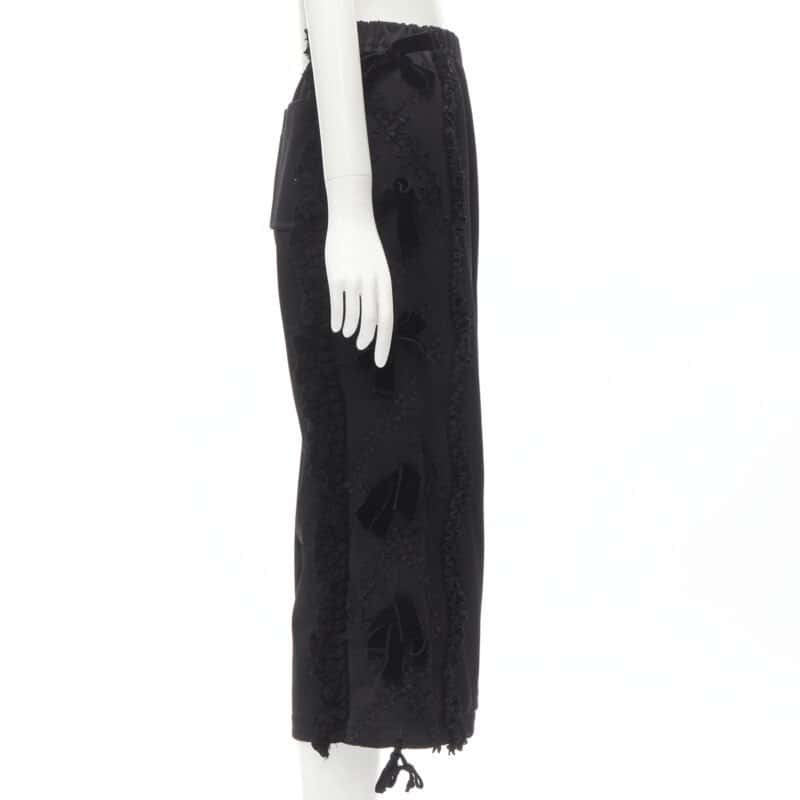 Comme Des Garcons Ruffle Velvet Pants Black Viscose Very good condition - Front View