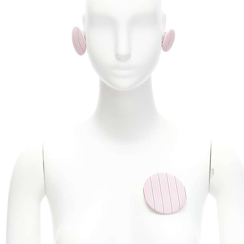 Balenciaga Fabric Badge Earrings Pink Very good condition - Front View