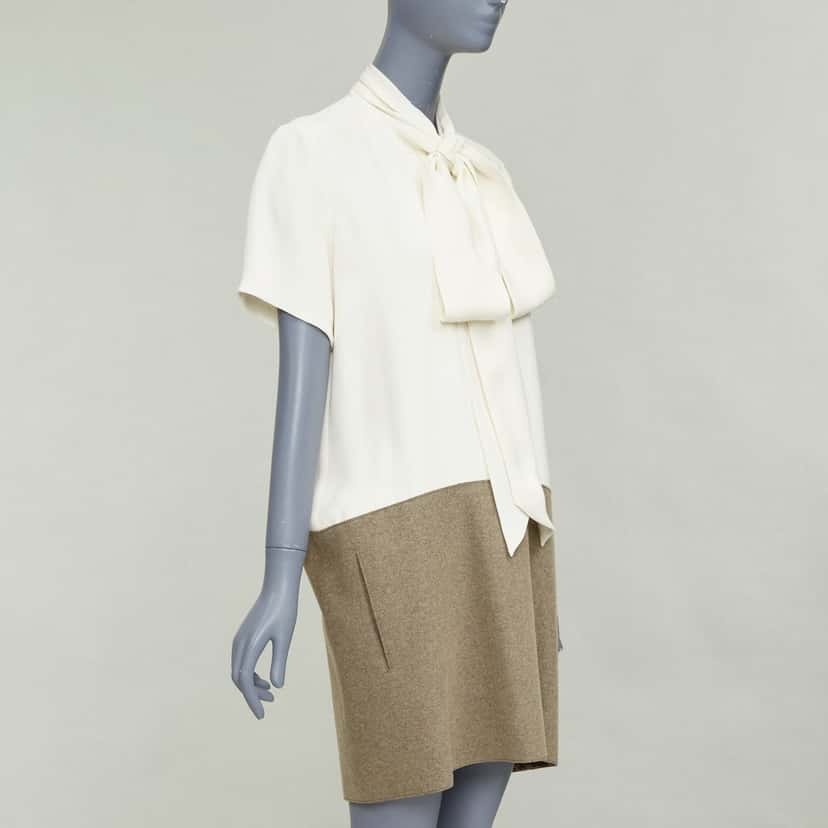 Celine Product Beige Silk Very good condition - Inside View