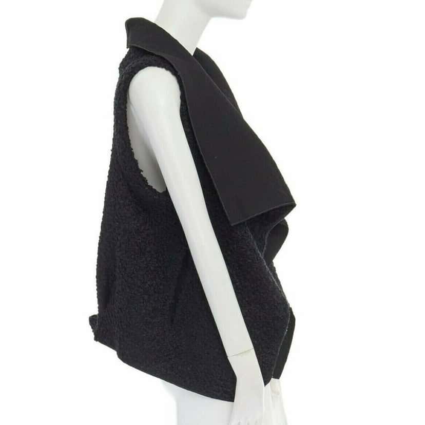 Roland Mouret Wool Draped Vest Jacket Black Wool Never worn - Box View