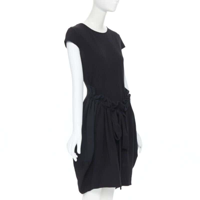 Yves Saint Laurent Ruched Bubble Dress Black Wool Very good condition - Model View