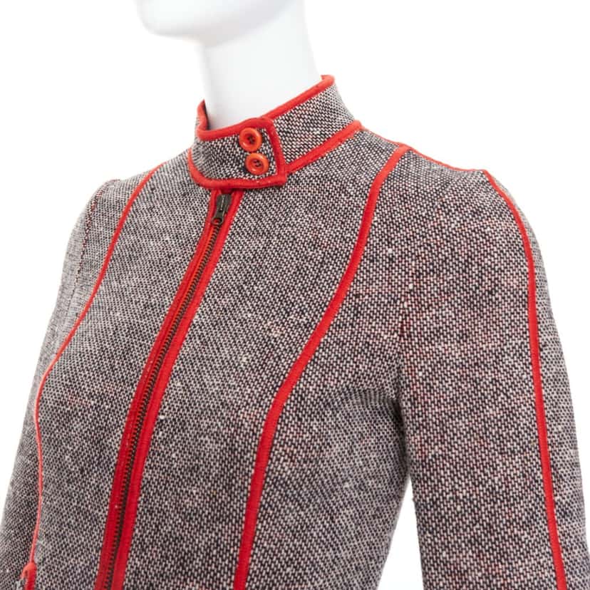 Moschino Quilted Blazer Red Tweed Very good condition - Back View