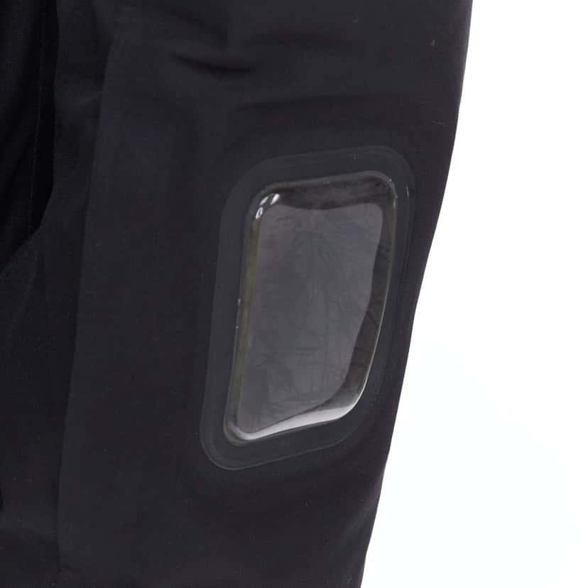 GOLDWIN SPORT Product Black Good condition - Back View