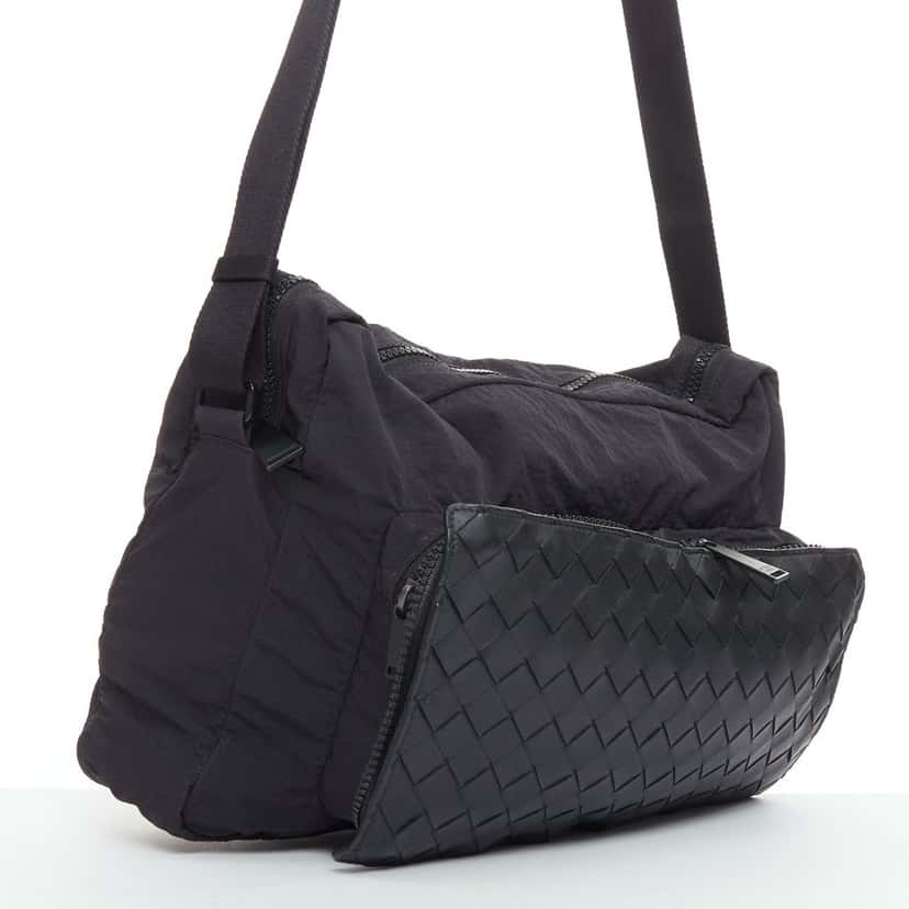 Bottega Veneta 1.5 Intrecciato Black Leather Very good condition - Inside View