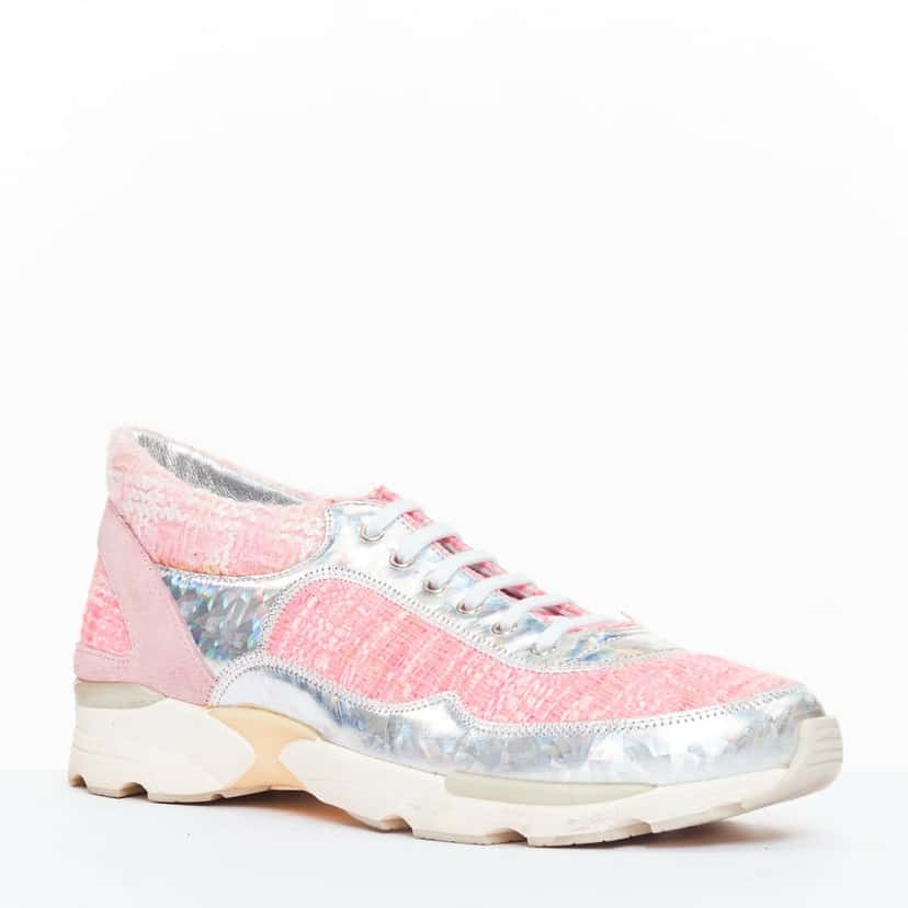 Chanel Product Pink Tweed Good condition - Back View