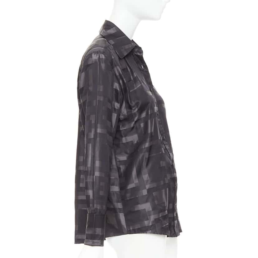 Gucci Product Black Silk Very good condition - Model View