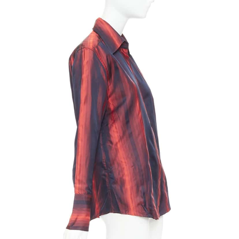 Gucci Product Orange Silk Very good condition - Model View