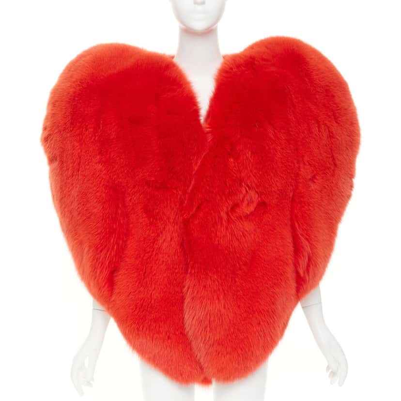 Saint Laurent Product Red Fur Very good condition - Front View