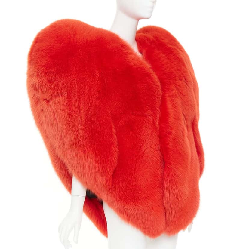 Saint Laurent Product Red Fur Very good condition - Back View