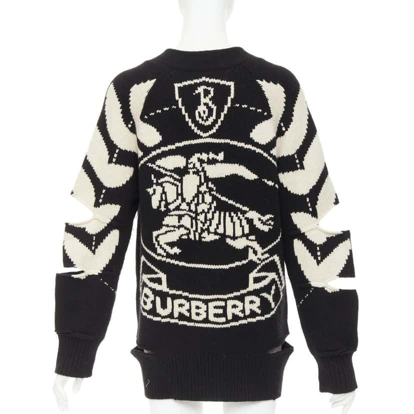 Burberry Nyla Black Wool Good condition - Front View