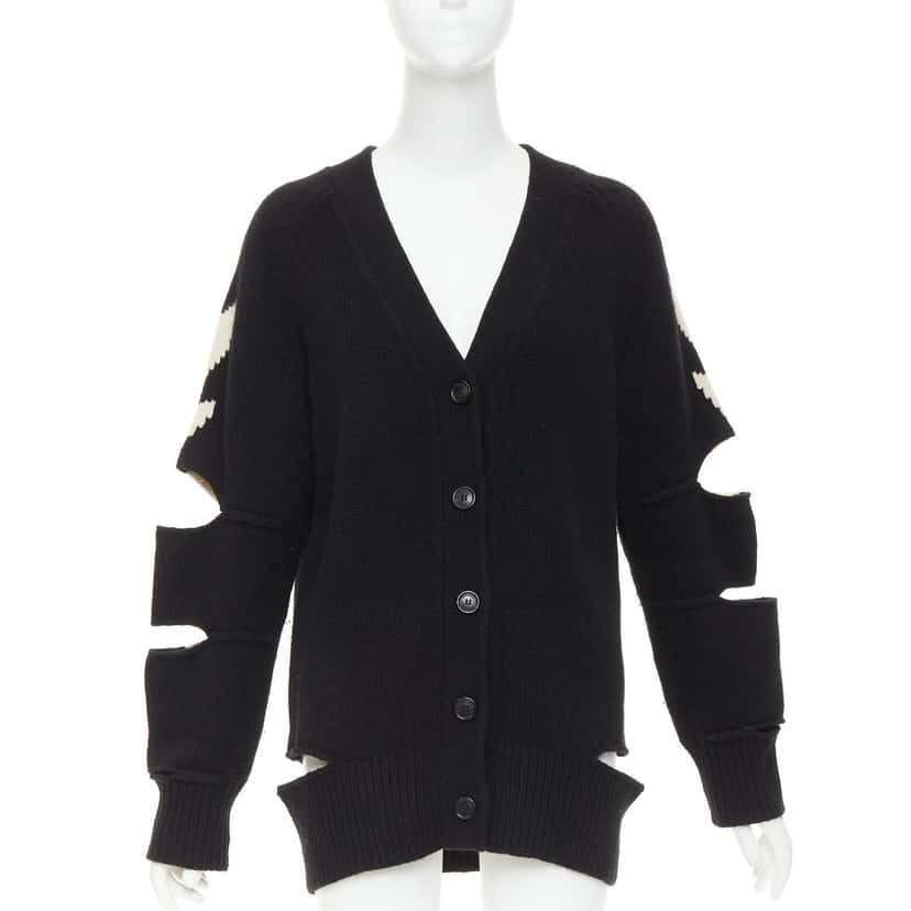 Burberry Nyla Black Wool Good condition - Back View