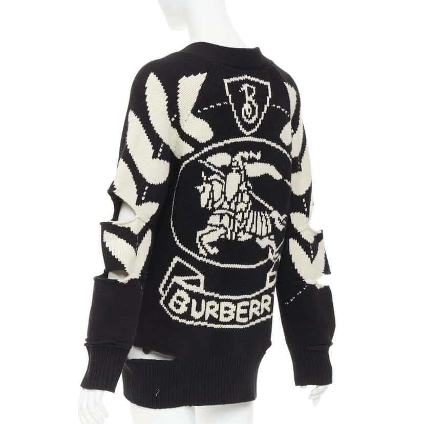 Burberry Nyla Black Wool Good condition - Box View