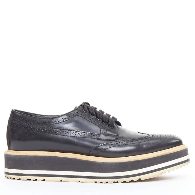 Prada Platform Brogue Oxfords Black Leather Good condition - Front View