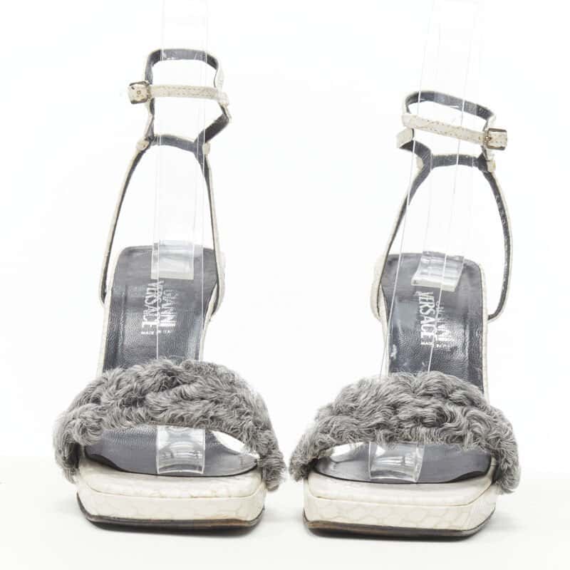 Gianni Versace Shearling Cone Sandals White Leather Very good condition - Inside View