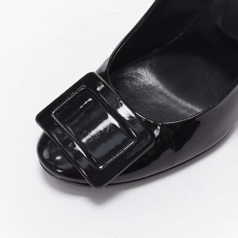 Roger Vivier Buckle Curved Pumps Black Good condition - Back View