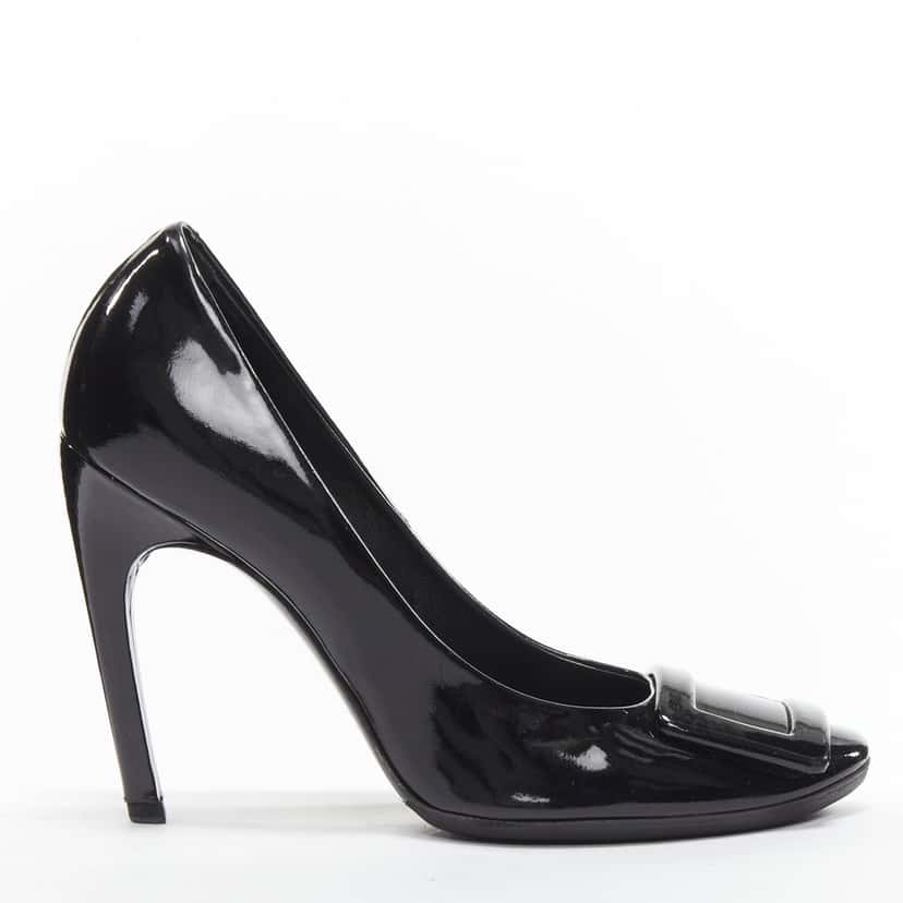 Roger Vivier Buckle Curved Pumps Black Good condition - Inside View