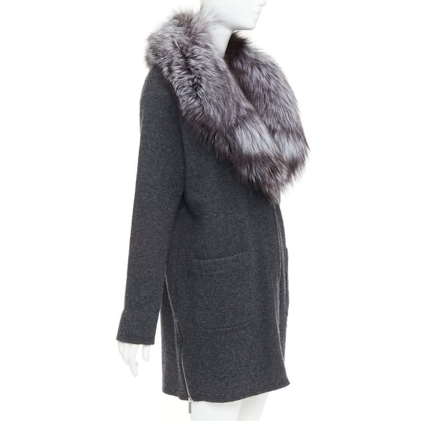 Michael Kors Product Grey Fur Very good condition - Model View