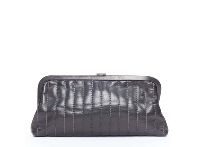 Chanel Mademoiselle Ligne Black Leather Good condition - Model View