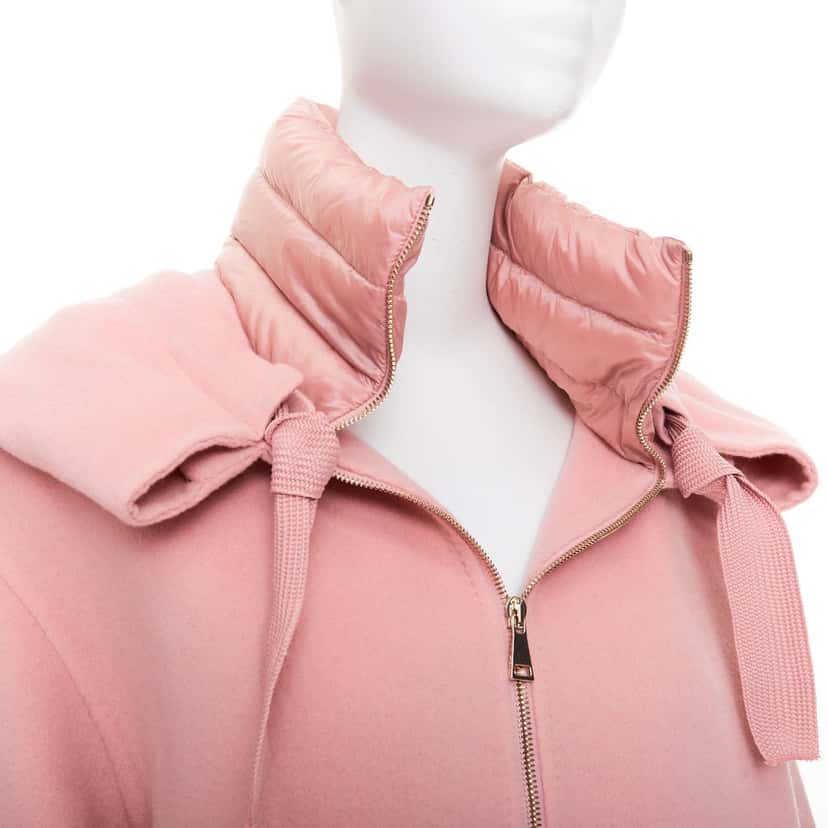 Moncler Product Pink Wool Very good condition - Back View
