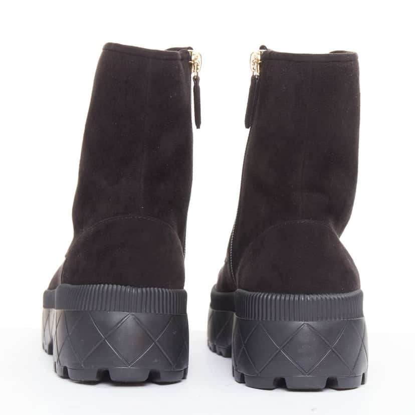 Chanel Product Black Suede Good condition - Box View