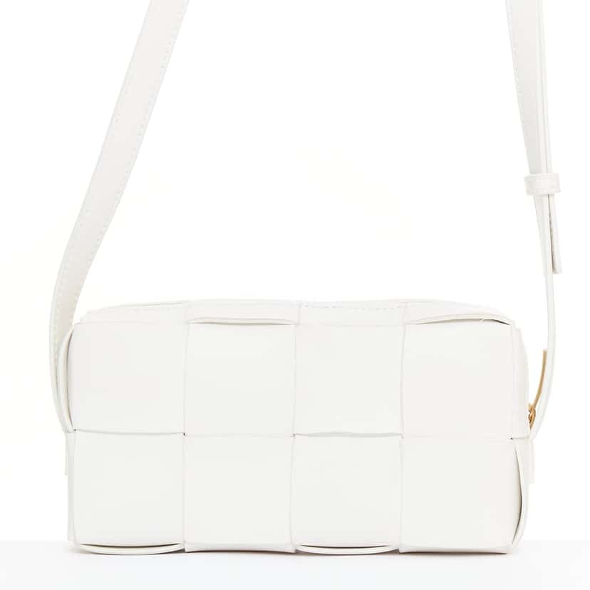 Bottega Veneta Mini Cassette White Leather Good condition - Box View