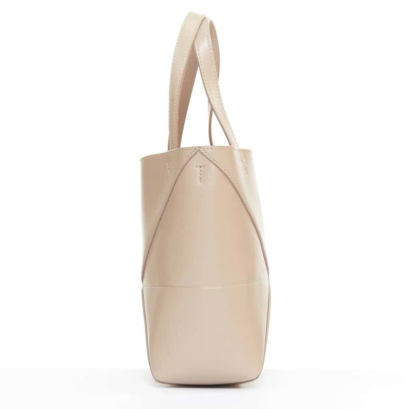 Loewe Puzzle Fold Beige Leather Very good condition - Model View