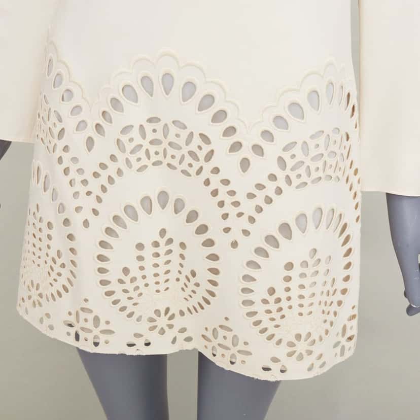 Valentino Product Beige Wool Very good condition - Back View