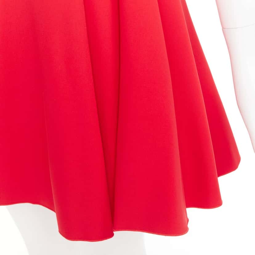 Giambattista Valli Product Red Viscose Very good condition - Back View