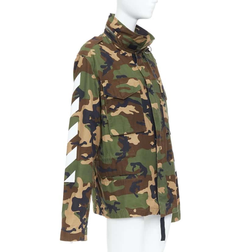 Off White Product Green Cotton Very good condition - Model View