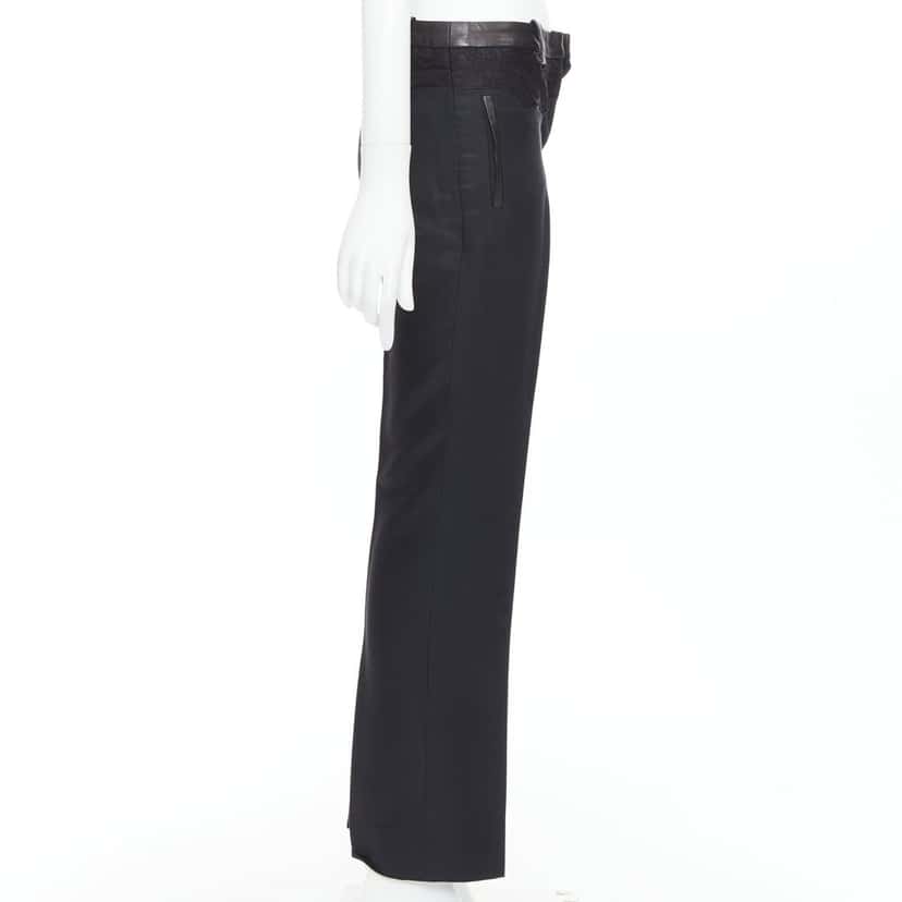 Versace Cropped Vintage Pants Black Cotton Very good condition - Model View
