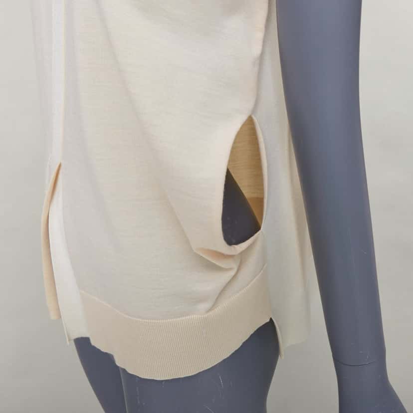 Celine Product Beige Wool Very good condition - Back View