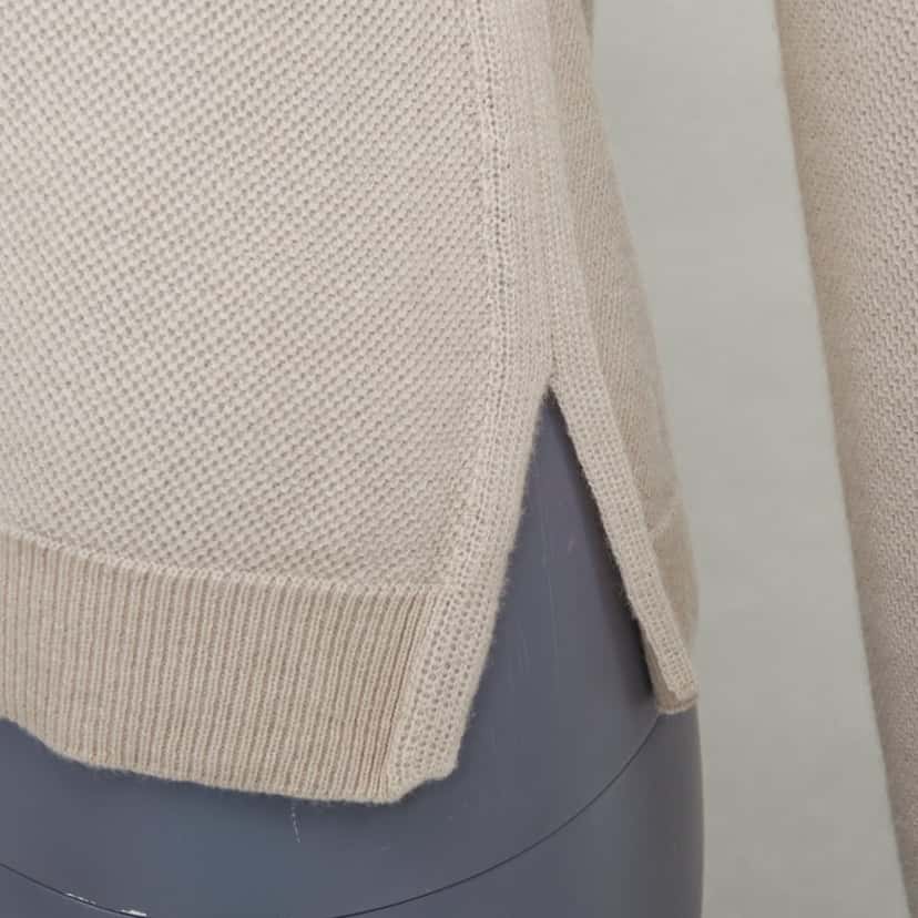 Loro Piana Product Beige Cashmere Very good condition - Back View