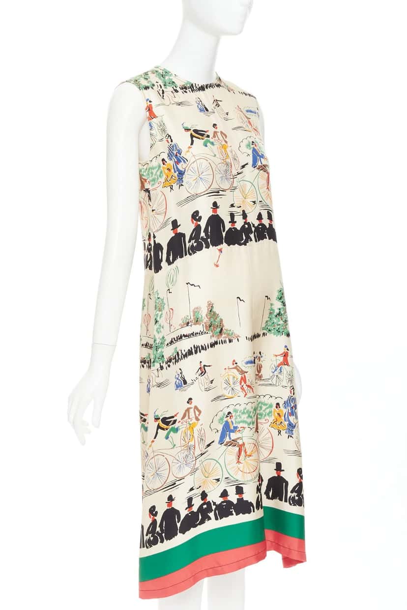 Celine Product Beige Silk Very good condition - Inside View