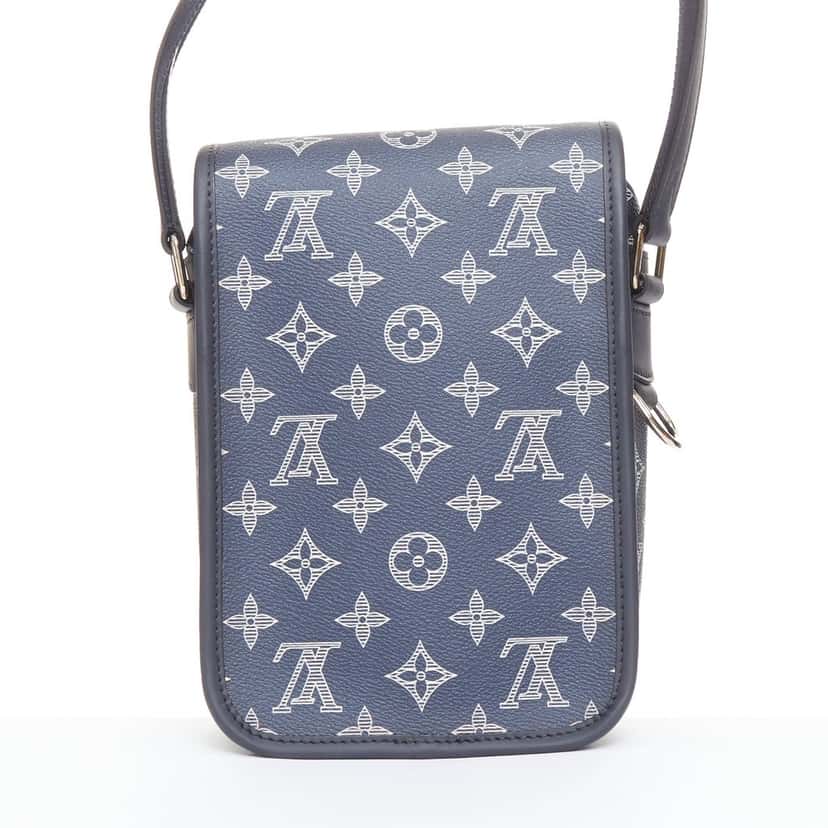 Louis Vuitton Savane Elephant Navy Very good condition - Box View