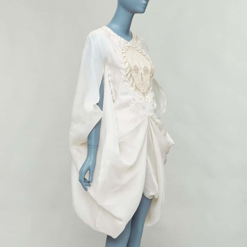 Alexander McQueen Product Beige Silk Very good condition - Inside View