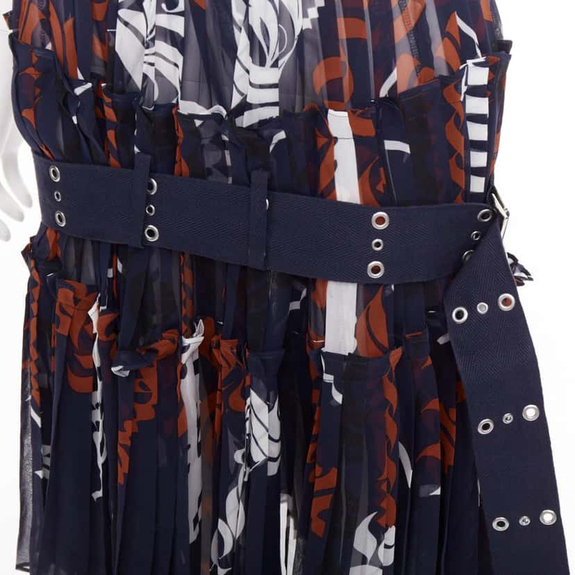 Sacai Product Navy Polyester Very good condition - Back View