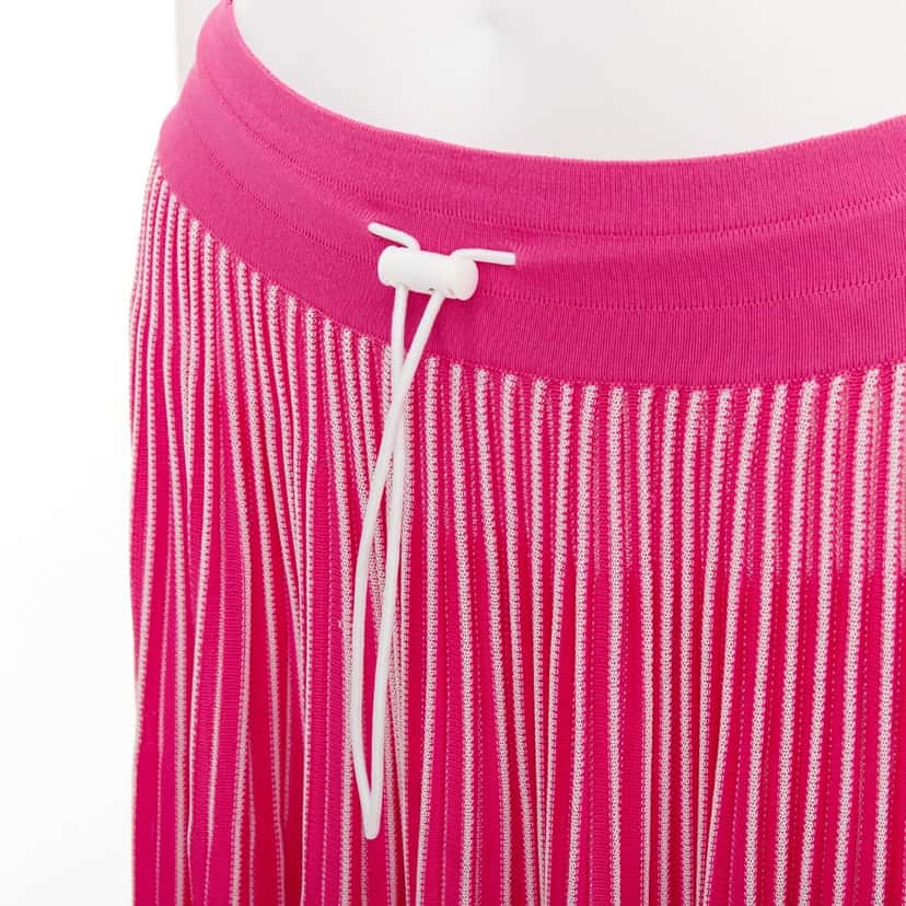 VALENTINO GARAVANI Product Pink Viscose Very good condition - Back View