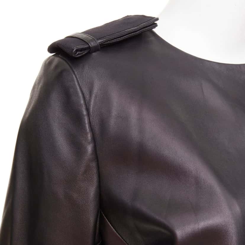 Prada Product Black Leather Fair condition - Back View