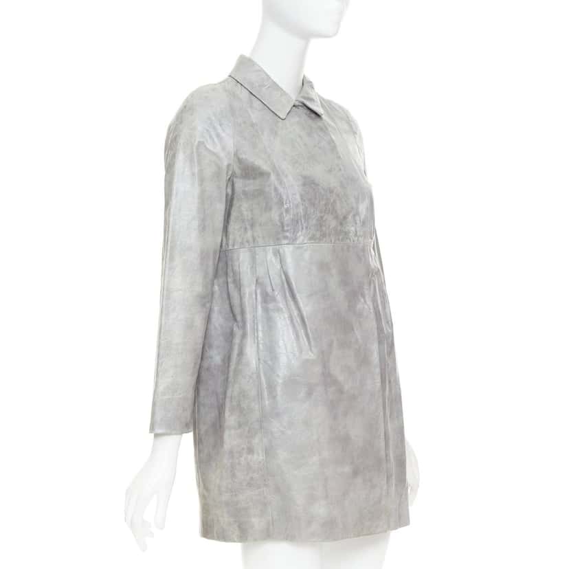 Miu Miu Product Grey Leather Very good condition - Model View