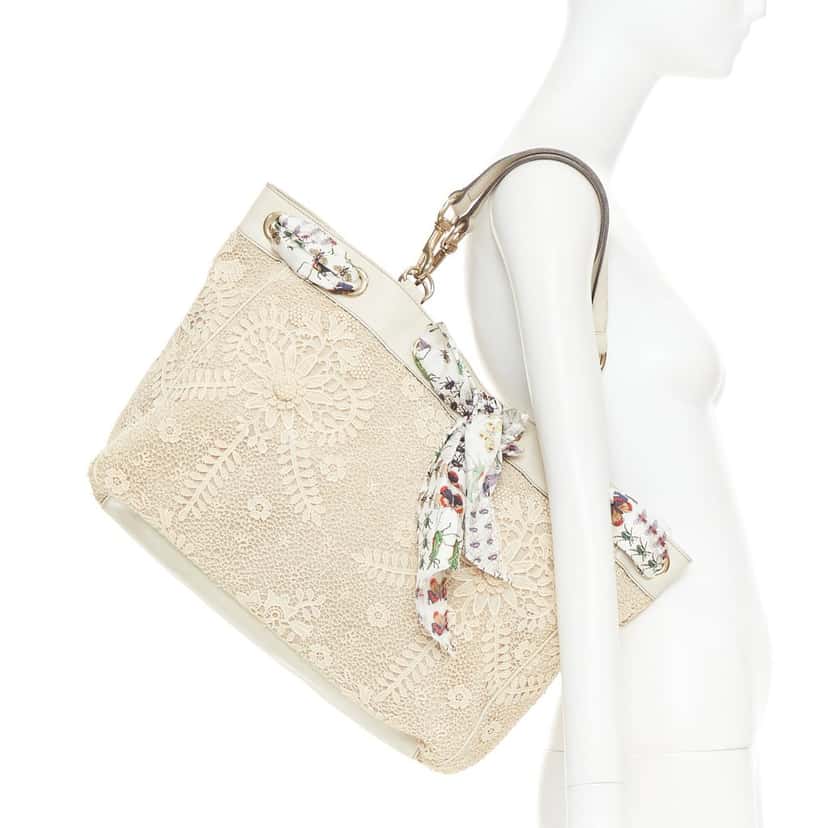 Gucci Positano Scarf Tote Beige Leather Very good condition - Back View