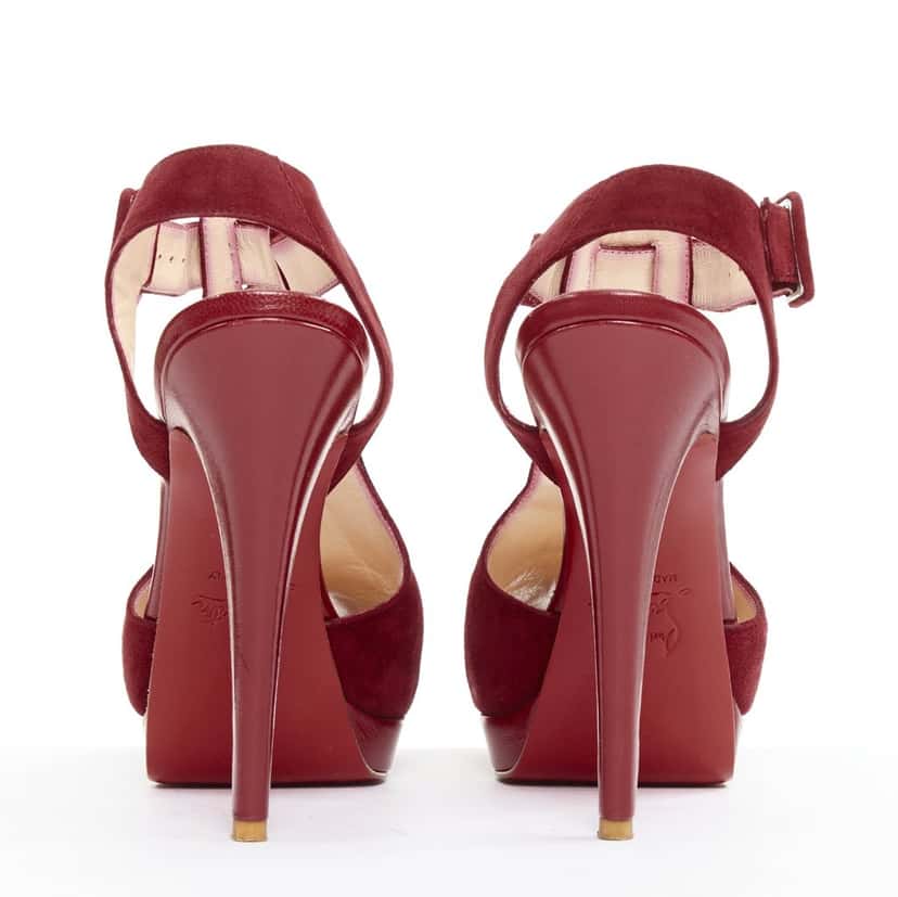 Christian Louboutin Orlan 140 Red Suede Good condition - Box View