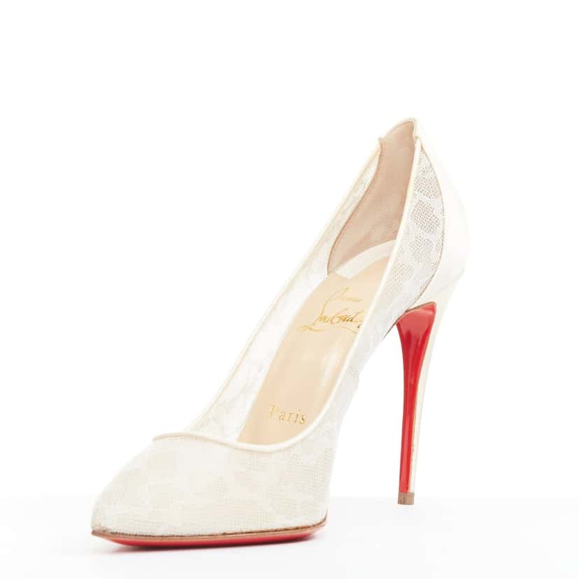 Christian Louboutin Pigalace 100 Dentelle Nuage Crepe Ecru Silk Very good condition - Model View
