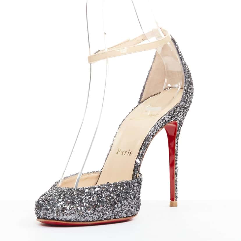 Christian Louboutin Tres Decollete 100 Green Leather Very good condition - Model View