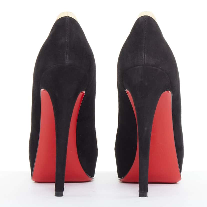 Christian Louboutin Mago 140 Beige Leather Good condition - Box View