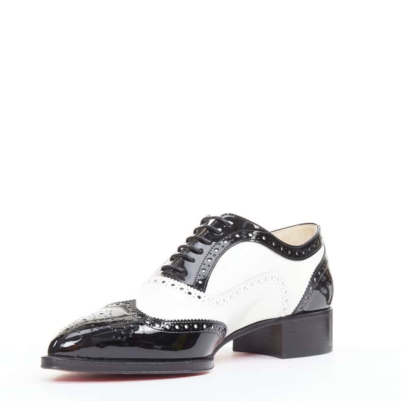 Christian Louboutin Zazou Fiori Flat Patent Black Leather Very good condition - Model View