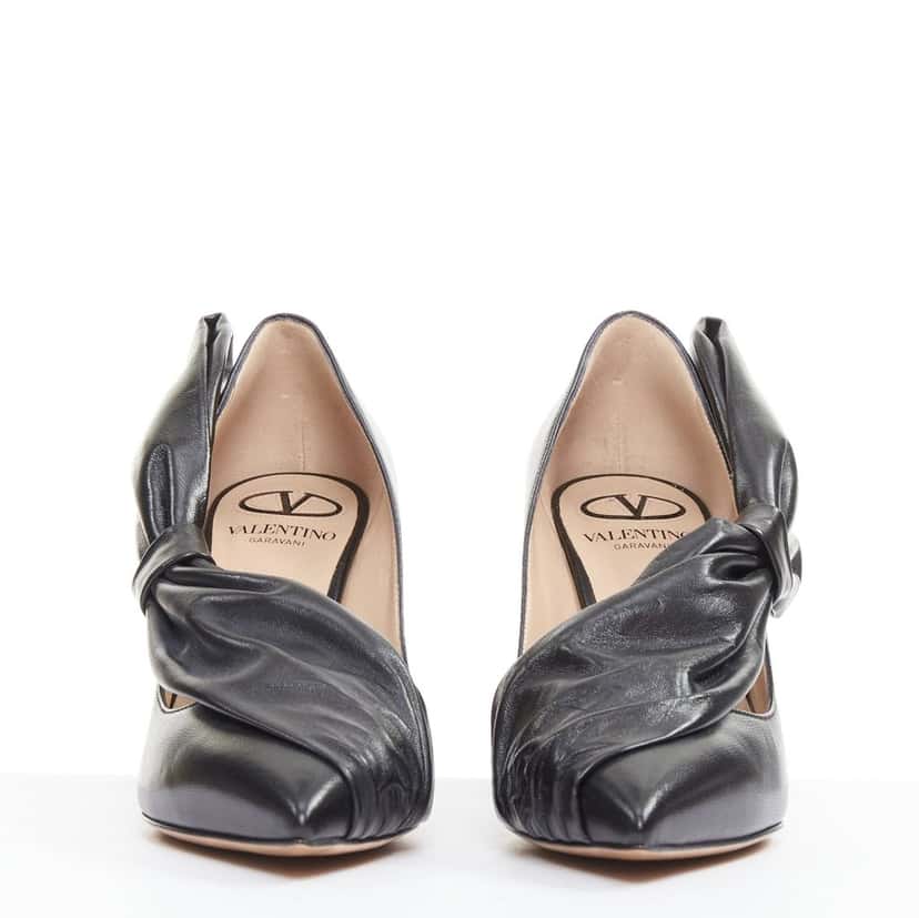 Valentino Product Black Leather Very good condition - Inside View