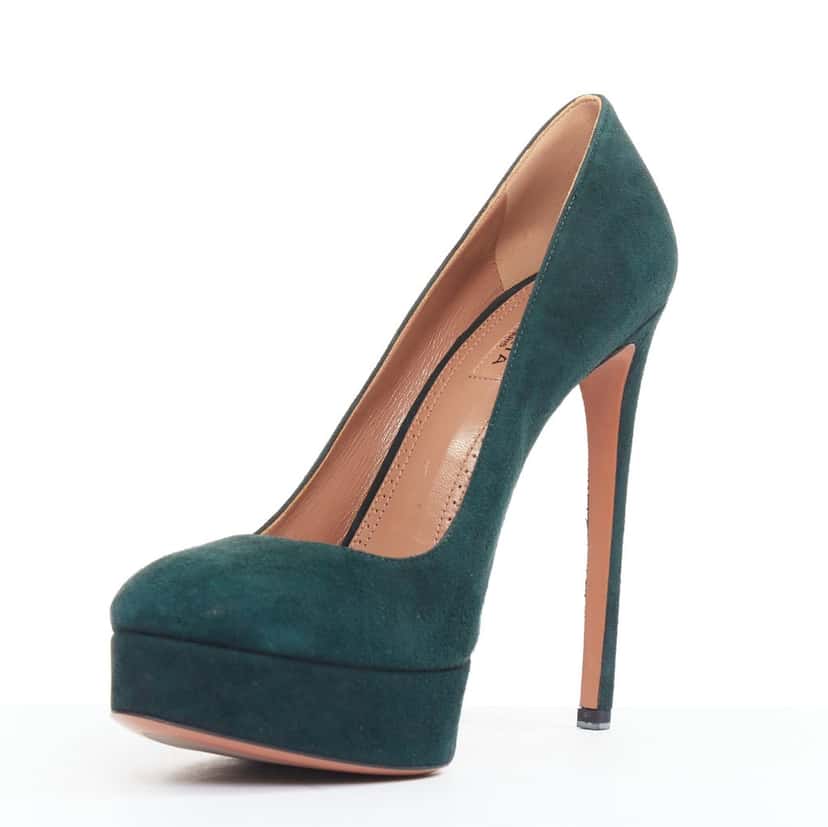 Alaia Product Green Suede Very good condition - Model View