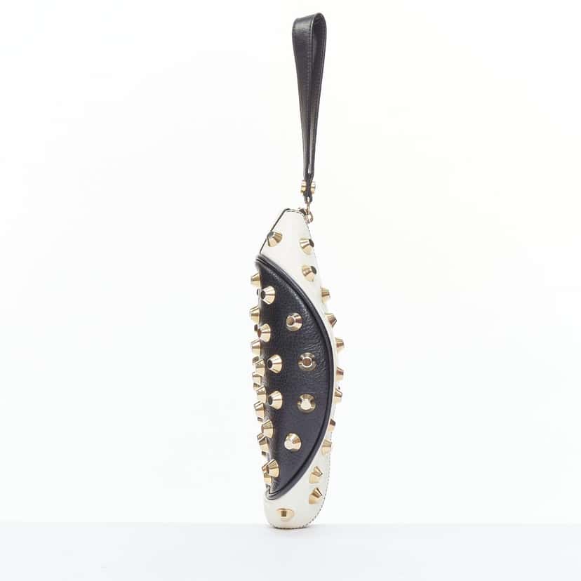 Giancarlo Petriglia Embellished Fold Clutch Black Leather Fair condition - Model View